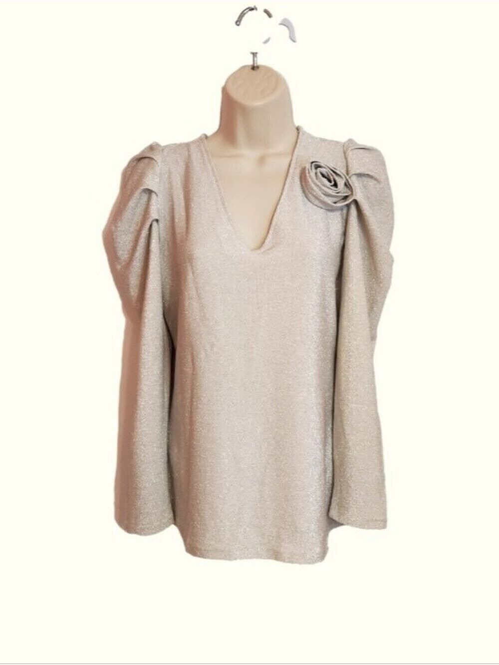 Alex & Parker Silver Metallic Rosette Knit Puff Sleeve Top Medium